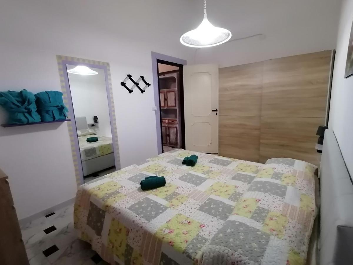 Apartmán Casa Carlo Chia Exteriér fotografie